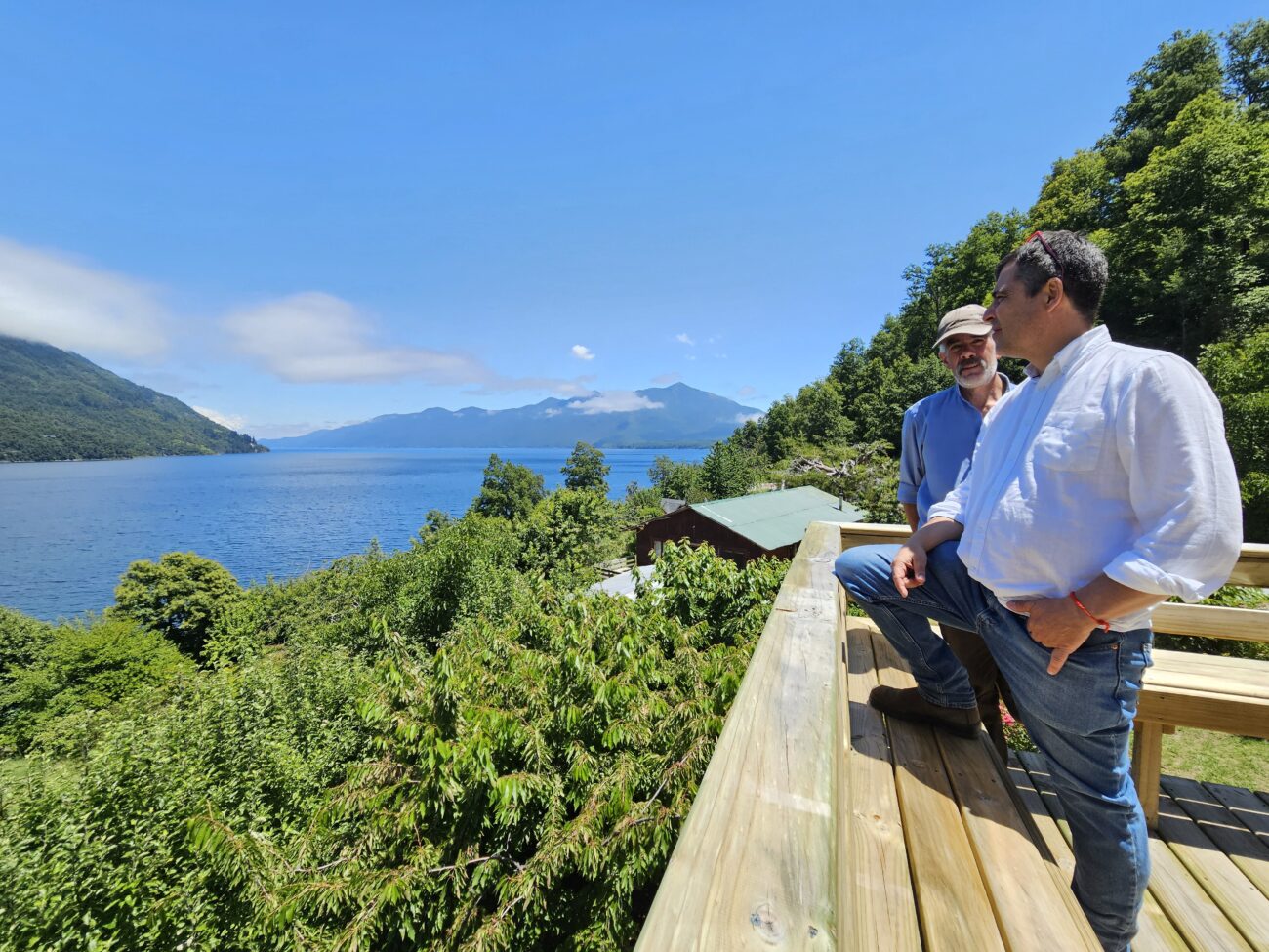 ALCALDE PROPONE AMPLIAR CAPACIDAD DE BARCAZA LAGO CABURGUA