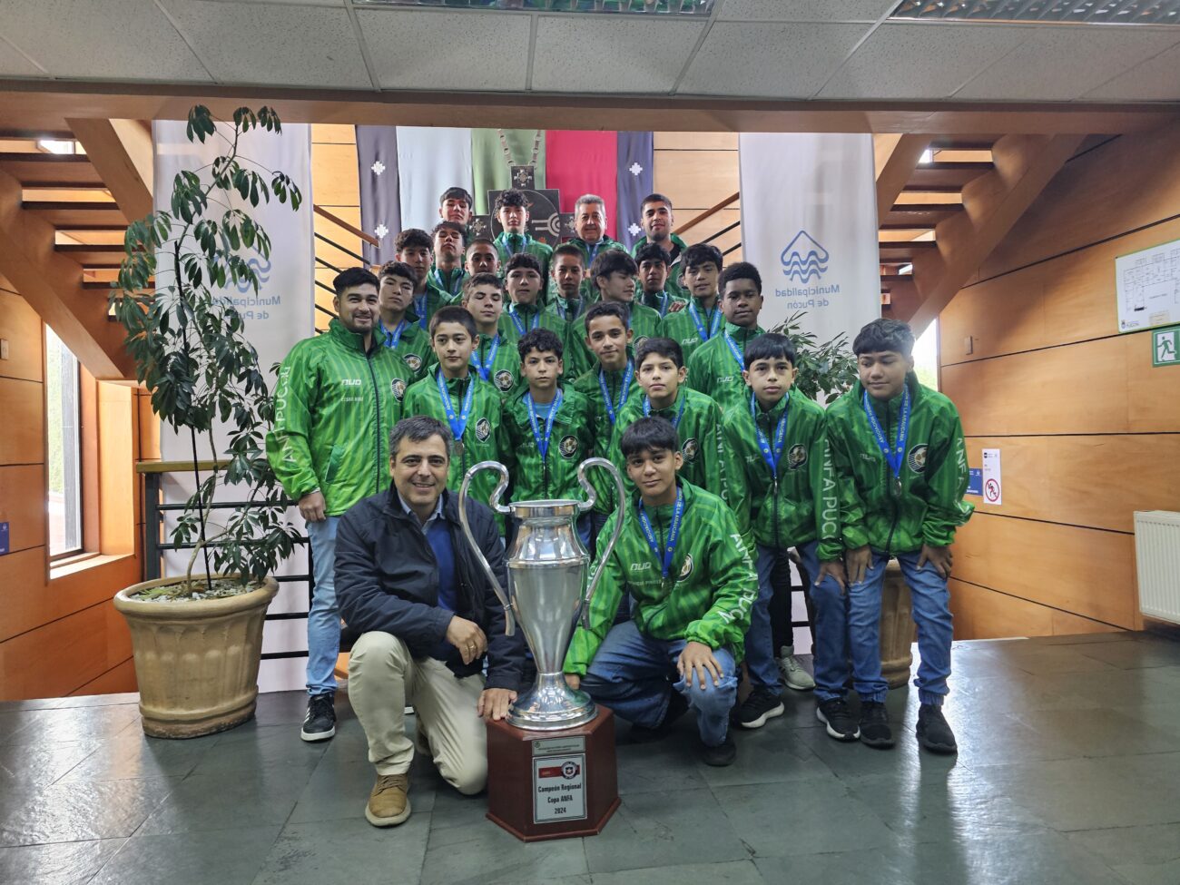 ALCALDE DE PUCÓN FELICITA A CAMPEONES SUB-13 ANFA