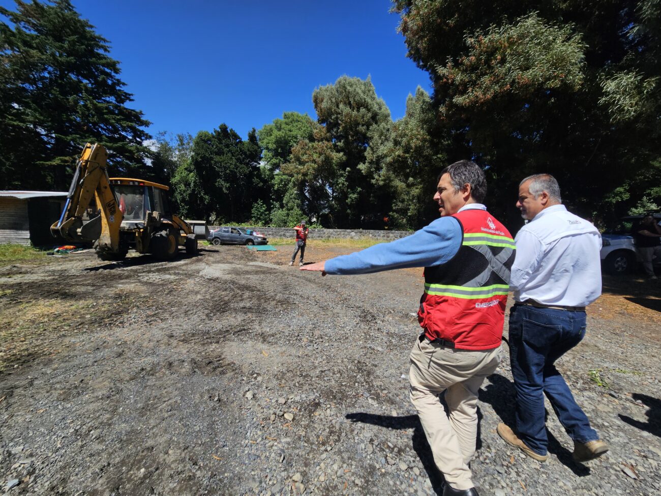 ALCALDE ÁLVAREZ LIDERA OPERATIVO PARA RECUPERAR ESPACIOS PÚBLICOS EN VILLA LOS ARRAYANES