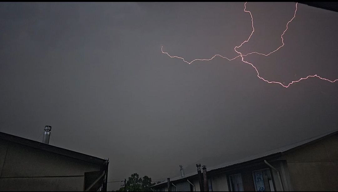 Tormentas eléctricas generan preocupación por lo que piden precaución a la comunidad