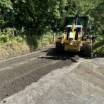 Equipos viales trabajan a “toda máquina” en los caminos rurales y turísticos
