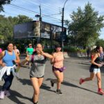 Casi un centenar de mujeres se pusieron en movimiento en su Mes de Conmemoración