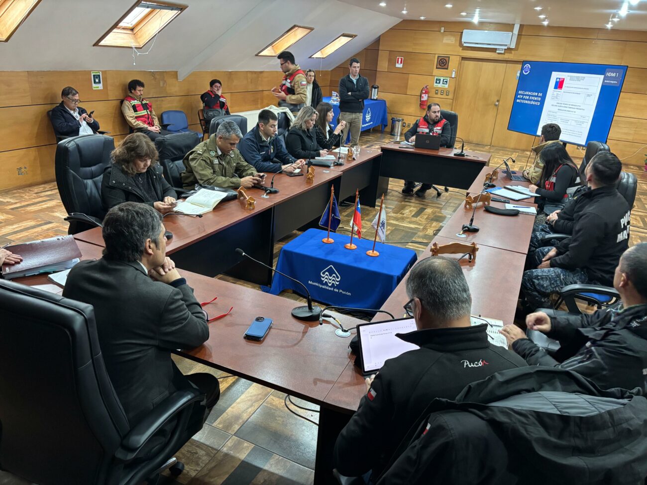 Refuerzan equipos de emergencia por anticipo de fuertes lluvias en corto tiempo