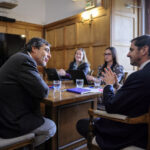 Autoridades acercan soluciones en educación, agua potable rural y tratamiento de lluvias en “gira” por Santiago