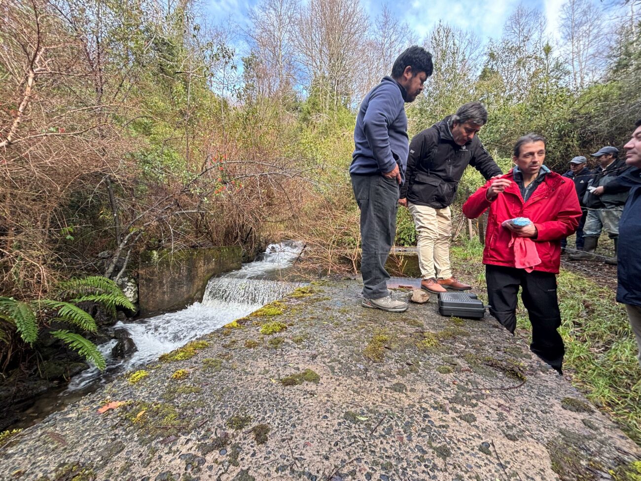 Tras superar la emergencia en Pucón enfrentan interrupción de APR de Palguín