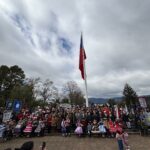Con el izamiento del pabellón patrio Pucón “abraza a Chile” en Fiestas Patrias